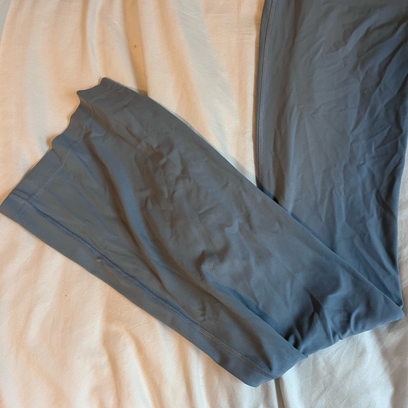 Lululemon Groove Nulu High-Rise Flared Pant
Regular - Picture 2 of 6